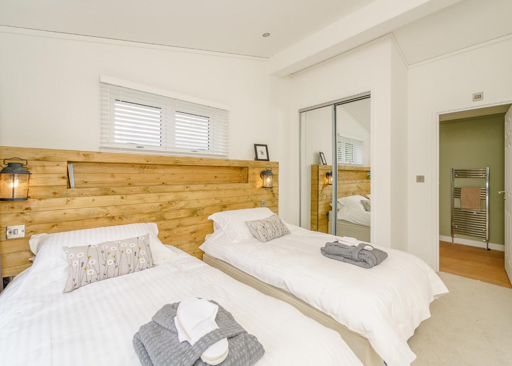 Winston Farm Lodges Horsley  ภายนอก รูปภาพ