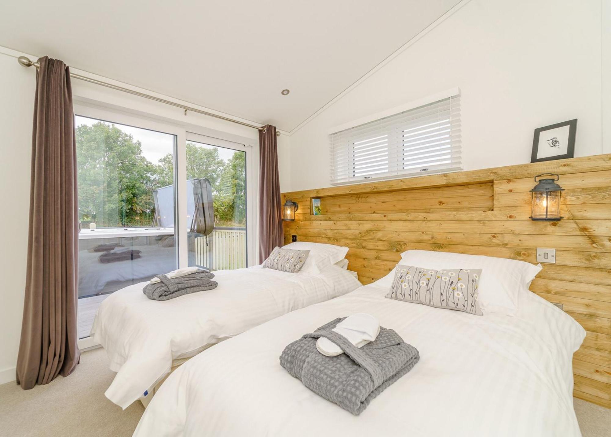 Winston Farm Lodges Horsley  ภายนอก รูปภาพ